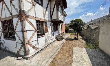 Venta de casa en la Mitad del Mundo.