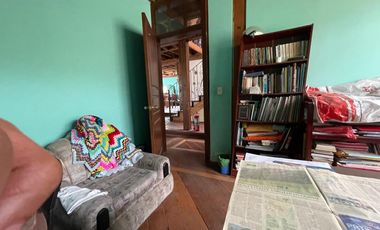 Venta de casa en la Mitad del Mundo.