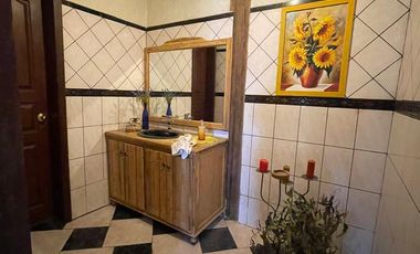 Venta de casa en la Mitad del Mundo.