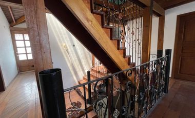 Venta de casa en la Mitad del Mundo.