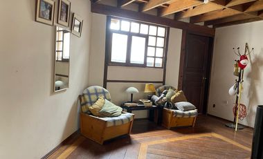 Venta de casa en la Mitad del Mundo.