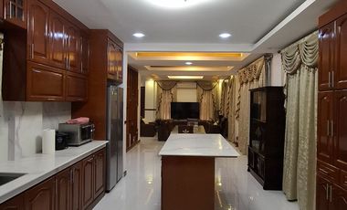 Furnished House and Lot for Sale in Clark Manor!