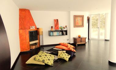 ESPECTACULAR!!!! Excelente Vista y Diseño!!!!! Con Piscina