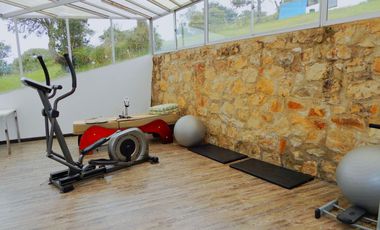 ESPECTACULAR!!!! Excelente Vista y Diseño!!!!! Con Piscina