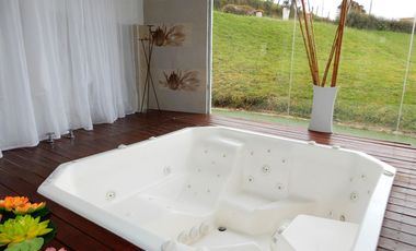 ESPECTACULAR!!!! Excelente Vista y Diseño!!!!! Con Piscina