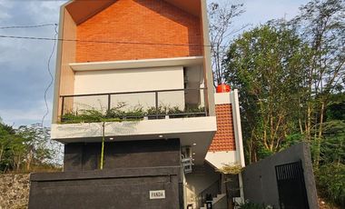 KOST ECXLUSIVE FULL FURNISHED DEKAT KAMPUS UII