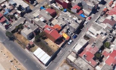 Casa Dúplex en venta Tomas Newcomb 235 PROPIEDAD ADJUDICADA