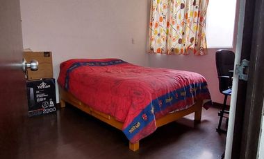 VENDO CASA AMPLIA DE 3 RECAMARAS, A 3 MIN DE LA LOPEZ PORTILLO