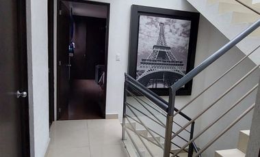 VENDO CASA AMPLIA DE 3 RECAMARAS, A 3 MIN DE LA LOPEZ PORTILLO