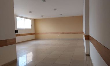 VENDO CASA AMPLIA DE 3 RECAMARAS, A 3 MIN DE LA LOPEZ PORTILLO