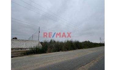 Se Vende Terreno Urbano En Distrito De Santa Maria Huacho