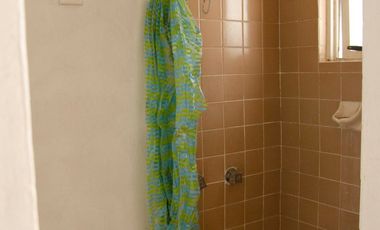 Casa en venta en Paseos del Bosque, dentro de fraccionamiento con jardín