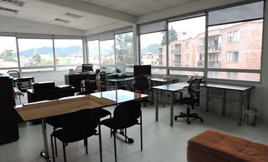 ARRIENDO OFICINA EN CENTRO DE CAJICA