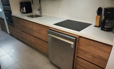 ¡Alquila apartamento amoblado de lujo en Castropol, El Poblado!