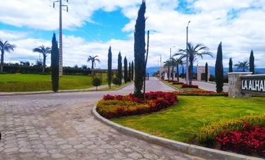 TERRENO DE VENTA EN URBANIZACION PRIVADA TABACUNDO ECUADOR