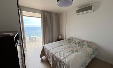 casa de venta frente al mar en manta zona sur