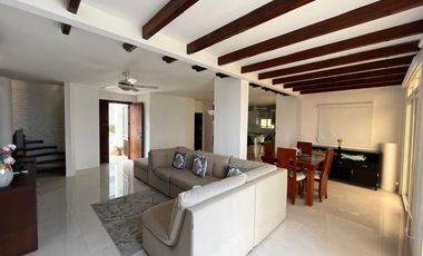 casa de venta frente al mar en manta zona sur