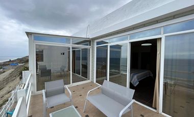 casa de venta frente al mar en manta zona sur