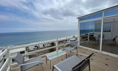 casa de venta frente al mar en manta zona sur
