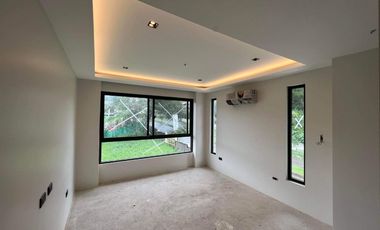 4 Bedrooms House and Lot with Staff Room in Highland Pointe Rizal WITH LAKE VIEW