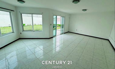 Hermosa casa en renta, Villas de Irapuato