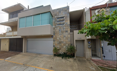 Casa en remate, oportunidad de compra.  Av. Bellavista 1123, Maria de la Piedad, 96410 Coatzacoalcos, Ver.