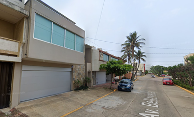 Casa en remate, oportunidad de compra.  Av. Bellavista 1123, Maria de la Piedad, 96410 Coatzacoalcos, Ver.