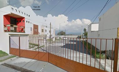 Casa en Remante Bancario.  **Fantástica oportunidad que no puede dejar pasar**
