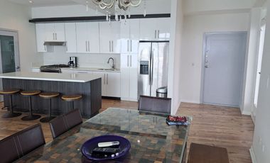 VENTA DE HERMOSO CONDOMINIO PENTHOUSE FRENTA AL MAR , PLAYAS DE TIJUANA