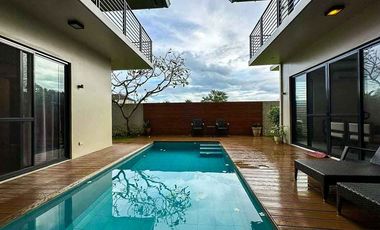 Modern Family Home with Private Pool in Amara Subdivision