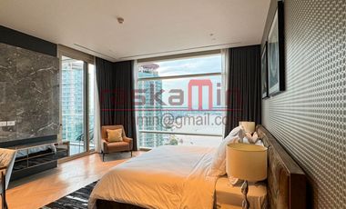 Ultra-Luxurious 4-Bedrooms, 4-Bathrooms Riverfront Residence at Four Seasons Private Residences Bangkok