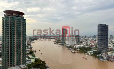 Ultra-Luxurious 4-Bedrooms, 4-Bathrooms Riverfront Residence at Four Seasons Private Residences Bangkok