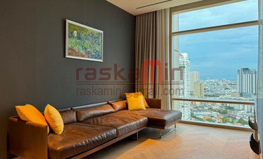 Ultra-Luxurious 4-Bedrooms, 4-Bathrooms Riverfront Residence at Four Seasons Private Residences Bangkok