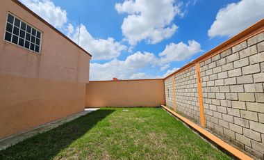 ¡Casa en Venta en Zinacantepec, Estado de México! A solo 5 minutos de Hacienda Barbabosa!