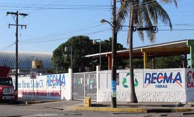 Bodega en Renta, Calle Acacias, Bruno pagliai, Veracruz. GRB-0021