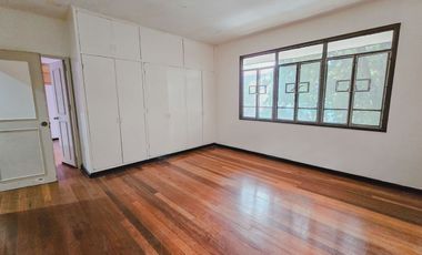 Old House and Lot For Sale at San Miguel Village Makati 315 SQM LA
