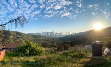 Leon Propiedades vende casa en condominio Los Bosques de Miraflores, Curacaví