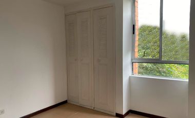 46331 Apartamento en Arriendo Camino Verde