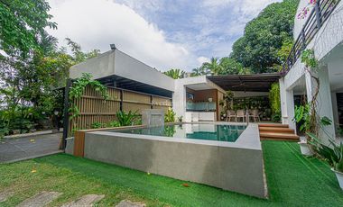 3BR House and Lot For Sale - Merville Park Parañaque