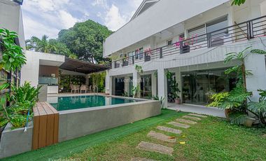 3BR House and Lot For Sale - Merville Park Parañaque