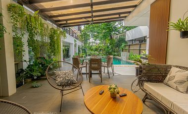 3BR House and Lot For Sale - Merville Park Parañaque