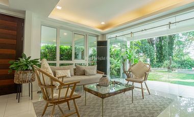 3BR House and Lot For Sale - Merville Park Parañaque