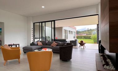 46509 Casa en arriendo en el sector Carmen de Viboral