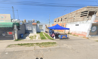 CASA EN VENTA TLAJOMULCO, JALISCO. AYHS