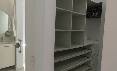 SE RENTA AMPLIA Y MODERNA CASA EN LA JULITA PEREIRA