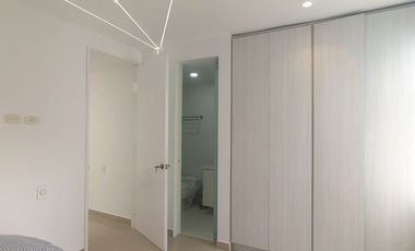 SE RENTA AMPLIA Y MODERNA CASA EN LA JULITA PEREIRA