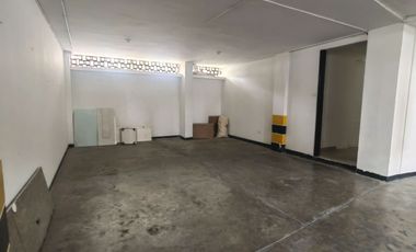 SE RENTA AMPLIA Y MODERNA CASA EN LA JULITA PEREIRA