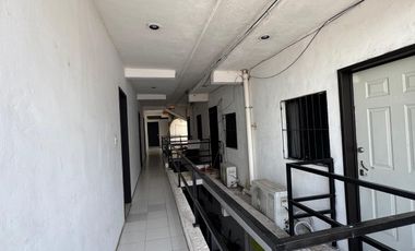 Edificio en venta con estudios centro de playa del carmen