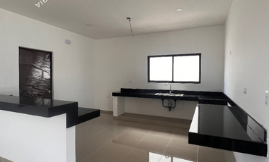 Casa en venta de una o dos plantas lista con alberca lista entrega inmediata al Norte de Mérida
