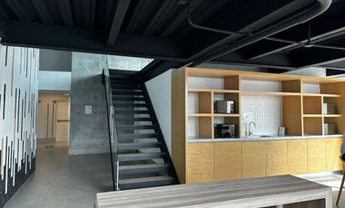 Venta de Oficinas en Torre VINTA, Zona Santa María